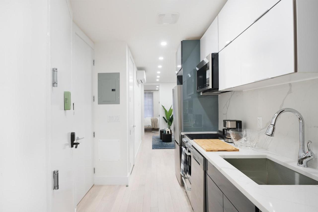Apartment 48-4fw Newly Renovated W D Midtown