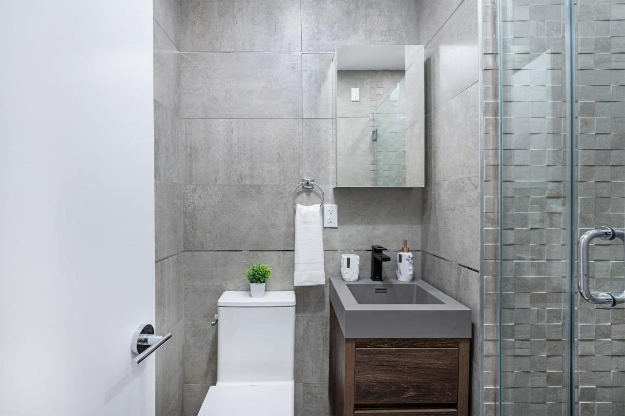48-4fw Newly Renovated W D Midtown New York